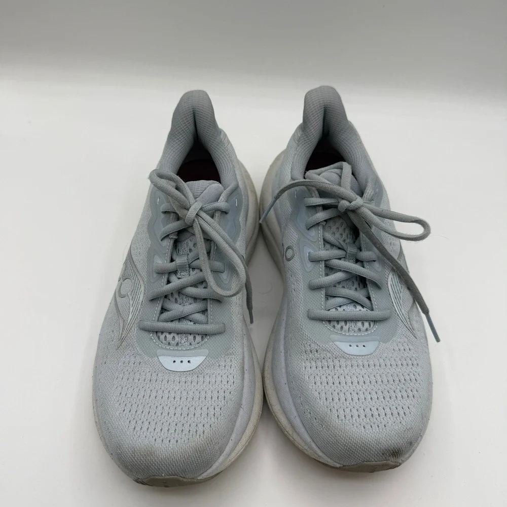 Saucony Triumph 20 Running Shoes Womens 8.5 Blue Cushioned Athletic Sneakers